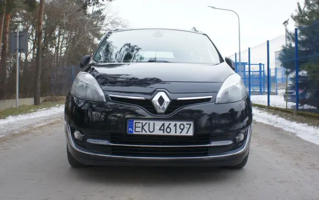 RENAULT Grand Scenic Energy dCi 110 S&S Bose Edition