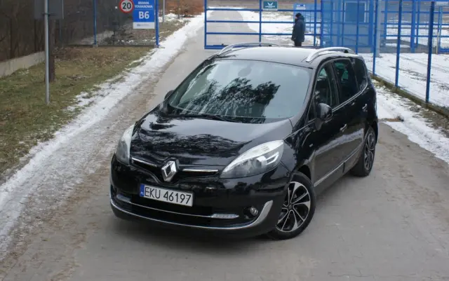 RENAULT Grand Scenic Energy dCi 110 S&S Bose Edition