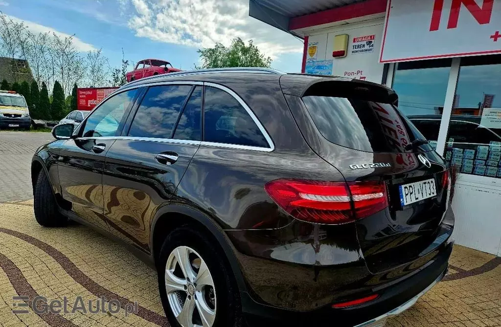MERCEDES-BENZ GLC 