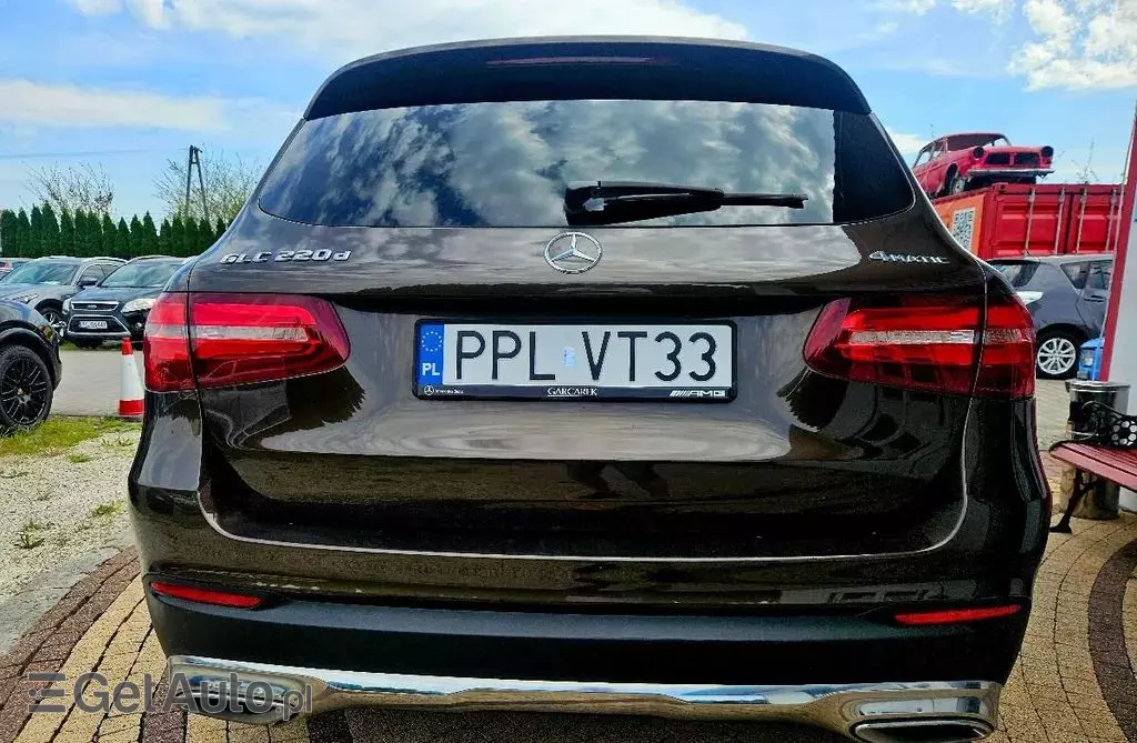 MERCEDES-BENZ GLC 