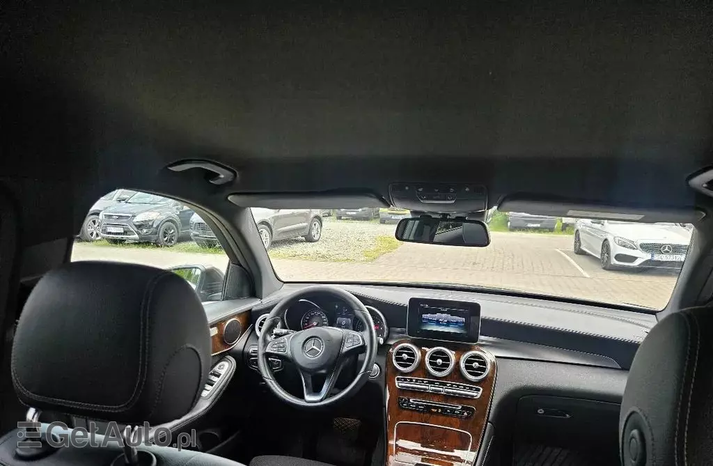 MERCEDES-BENZ GLC 