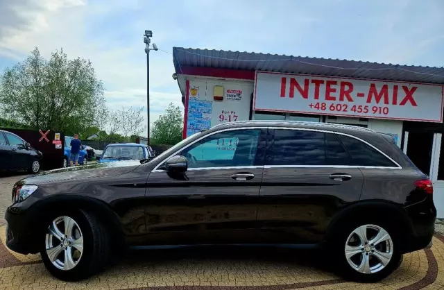 MERCEDES-BENZ GLC 