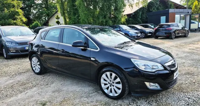 OPEL Astra 1.6 Exklusiv