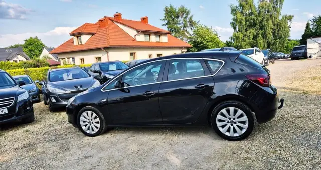 OPEL Astra 1.6 Exklusiv