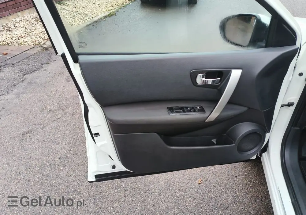 NISSAN Qashqai+2 1.6 acenta