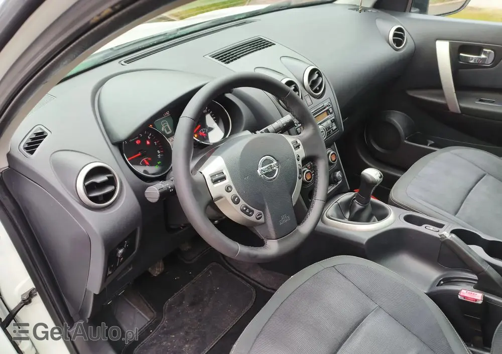 NISSAN Qashqai+2 1.6 acenta