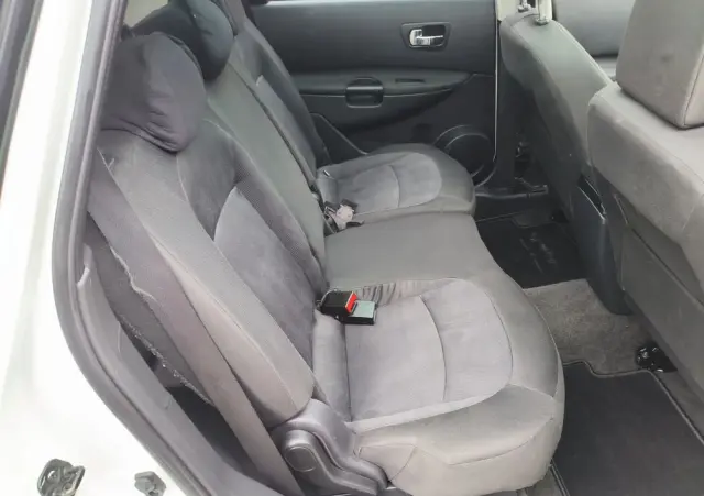 NISSAN Qashqai+2 1.6 acenta