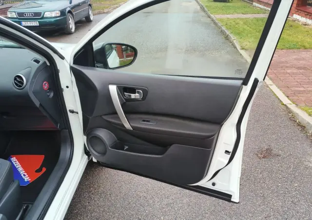 NISSAN Qashqai+2 1.6 acenta