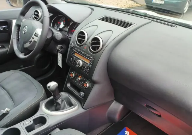 NISSAN Qashqai+2 1.6 acenta