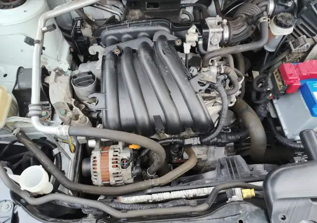 NISSAN Qashqai+2 1.6 acenta