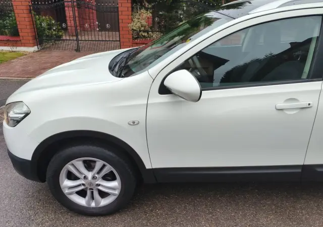 NISSAN Qashqai+2 1.6 acenta