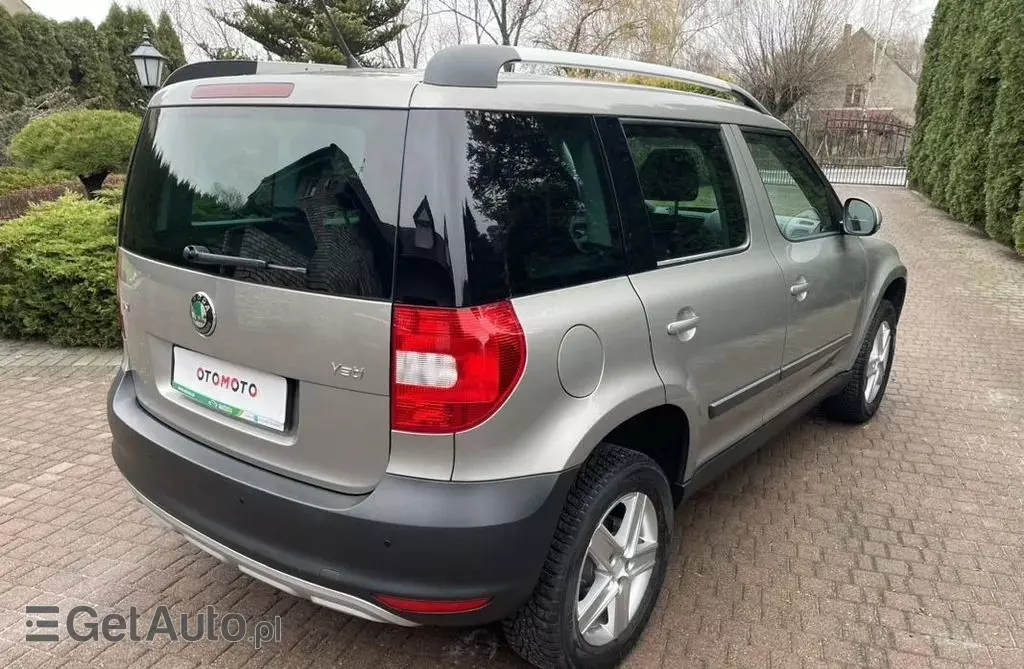 SKODA Yeti 