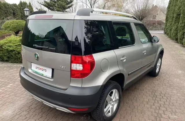 SKODA Yeti 