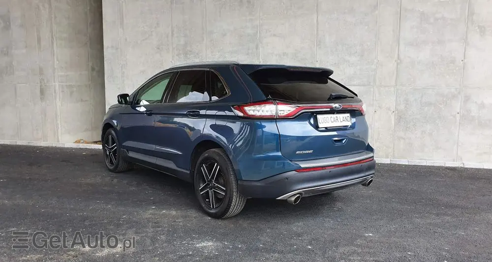 FORD Edge 2.0 TDCi Twin-Turbo 4WD Titanium