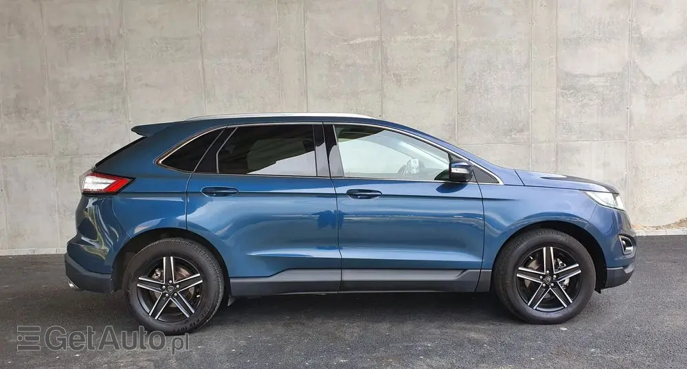 FORD Edge 2.0 TDCi Twin-Turbo 4WD Titanium