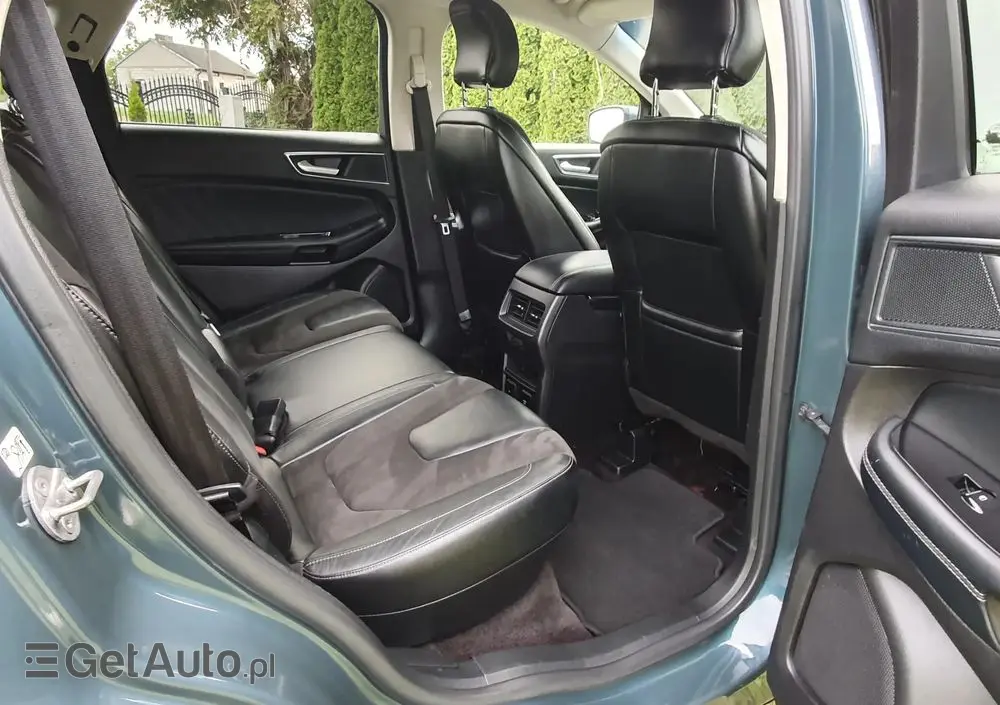 FORD Edge 2.0 TDCi Twin-Turbo 4WD Titanium