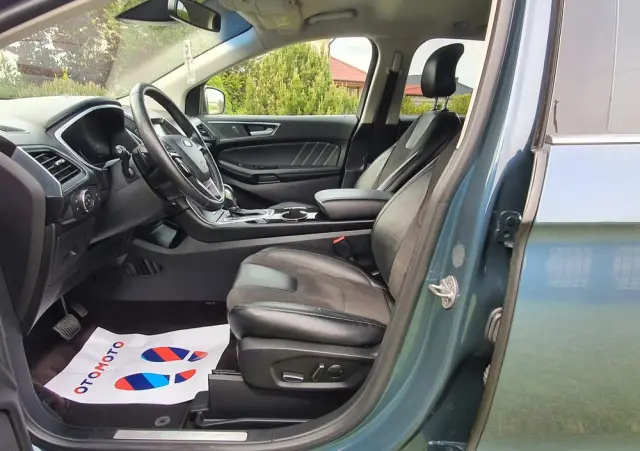 FORD Edge 2.0 TDCi Twin-Turbo 4WD Titanium