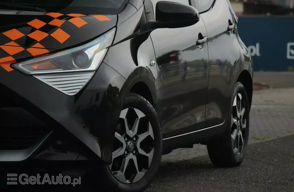 TOYOTA Aygo 