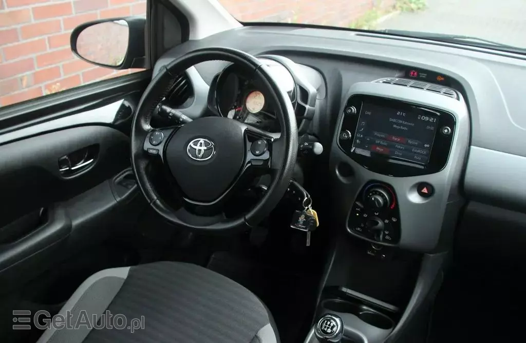TOYOTA Aygo 