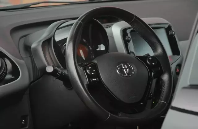 TOYOTA Aygo 