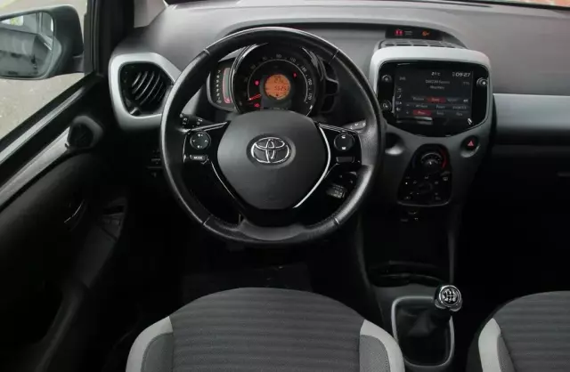 TOYOTA Aygo 