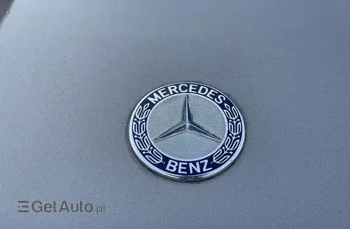 MERCEDES-BENZ SL 