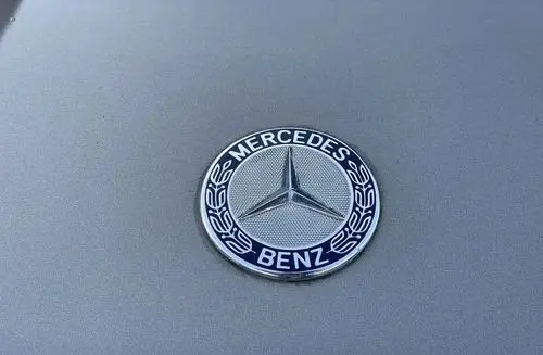 MERCEDES-BENZ SL 
