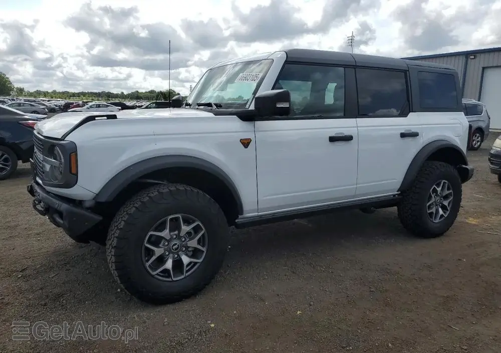 FORD Bronco 2.7 EcoBoost V6 Badlands