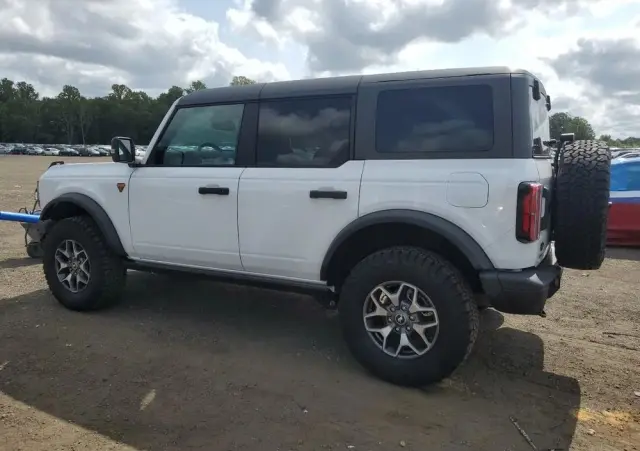 FORD Bronco 2.7 EcoBoost V6 Badlands