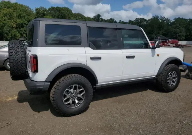 FORD Bronco 2.7 EcoBoost V6 Badlands