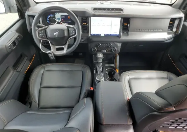 FORD Bronco 2.7 EcoBoost V6 Badlands