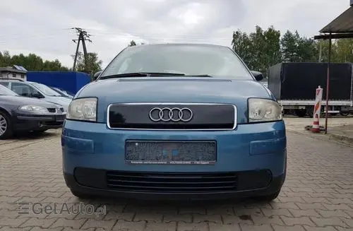 AUDI A2 
