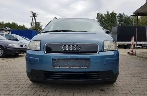 AUDI A2 