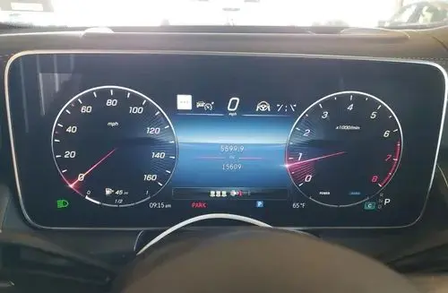 MERCEDES-BENZ GLC 