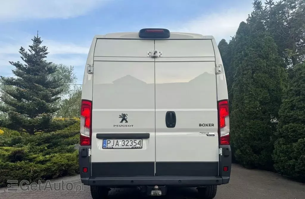 PEUGEOT Boxer 