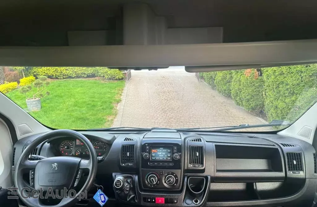 PEUGEOT Boxer 