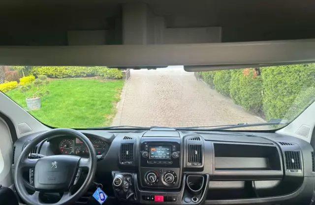 PEUGEOT Boxer 