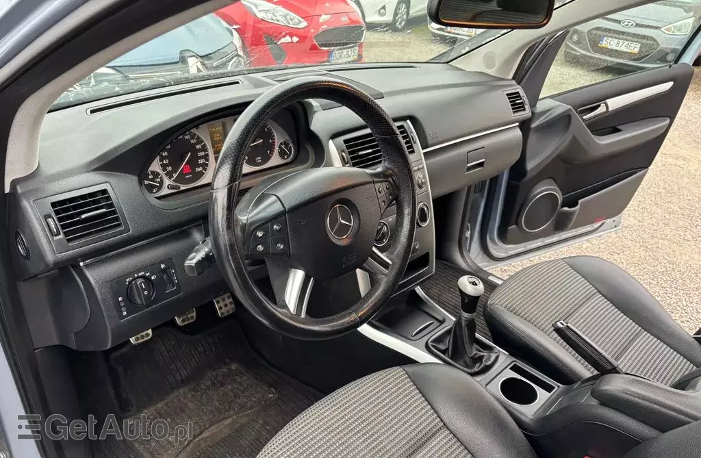 MERCEDES-BENZ Klasa B 