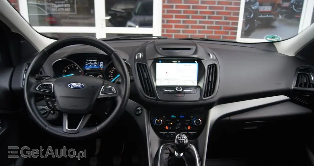 FORD Kuga 1.5 EcoBoost FWD Titanium ASS MMT6