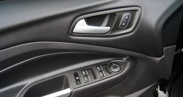 FORD Kuga 1.5 EcoBoost FWD Titanium ASS MMT6