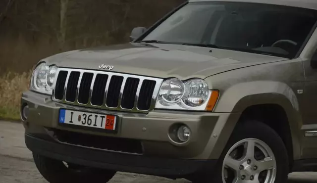 JEEP Grand Cherokee 
