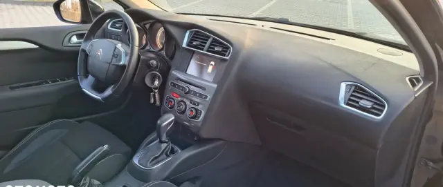 CITROËN C4 PureTech 130 Stop & Start EAT6 Selection