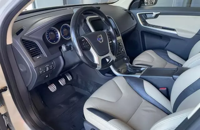 VOLVO Xc 60 