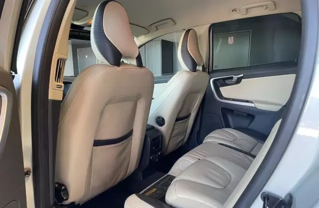 VOLVO Xc 60 