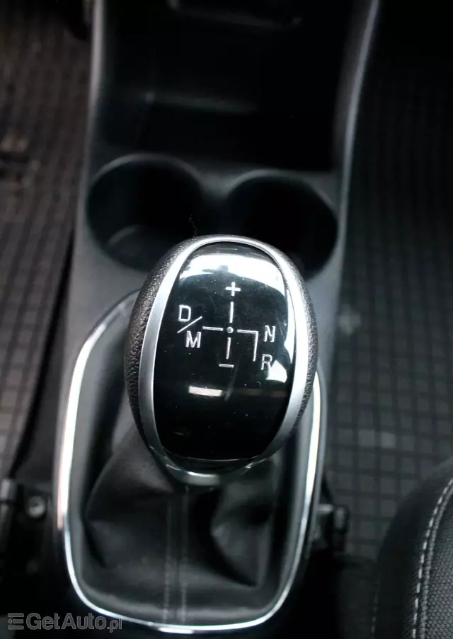 OPEL Karl 1.0 Easytronic Innovation