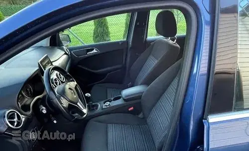 MERCEDES-BENZ Klasa B 