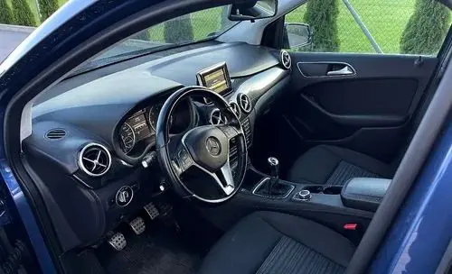 MERCEDES-BENZ Klasa B 