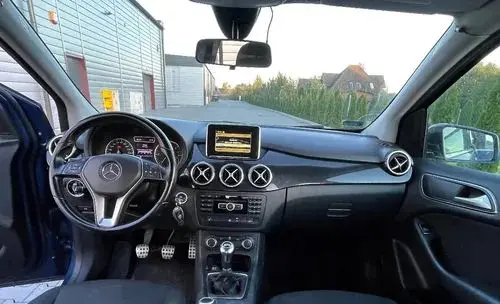 MERCEDES-BENZ Klasa B 