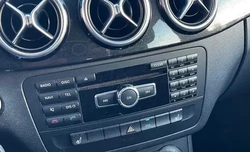 MERCEDES-BENZ Klasa B 