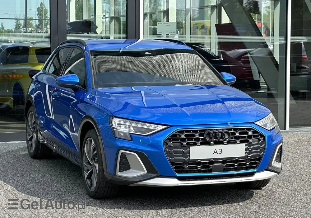 AUDI A3 Allstreet 